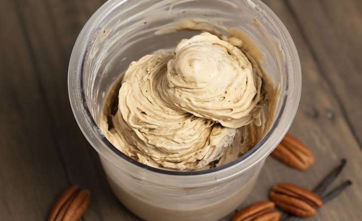 מתכון לגלידת חלבון וניל פקאן NINJA CREAMI