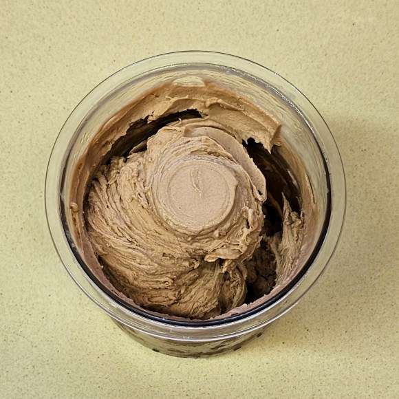 מתכון לגלידת חלבון שוקולד בייגלה NINJA CREAMI