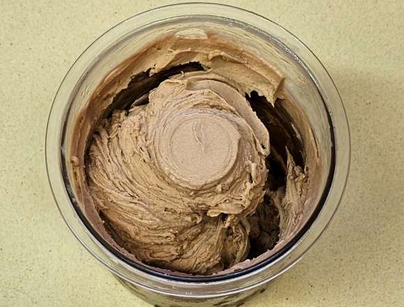 מתכון לגלידת חלבון שוקולד בייגלה NINJA CREAMI