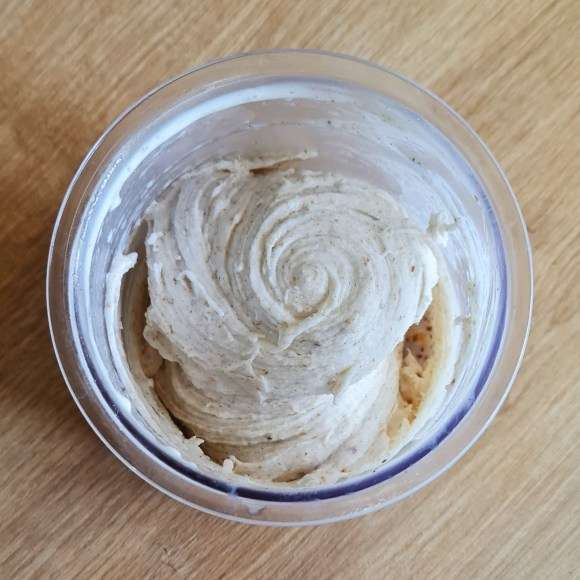 מתכון לגלידת חלבון וניל צ'יה NINJA CREAMI