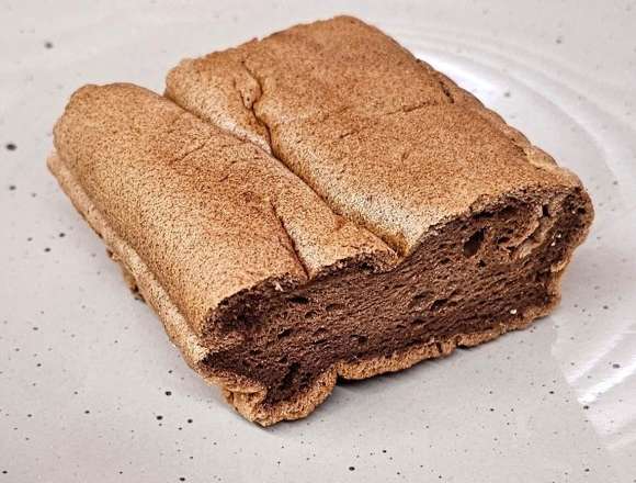 מתכון לעוגת ספוג שוקולד עשירה בחלבון