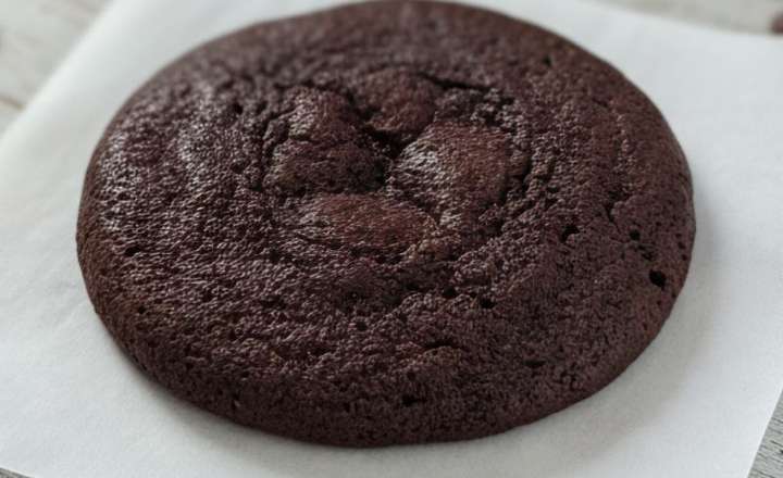 מתכון לעוגיית חלבון בראוניז במיקרו