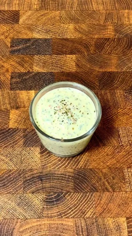 מיונז שום ועשבי תיבול בגרסה לייט