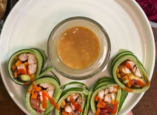 מתכון לרול מלפפונים ועוף דל קלוריות