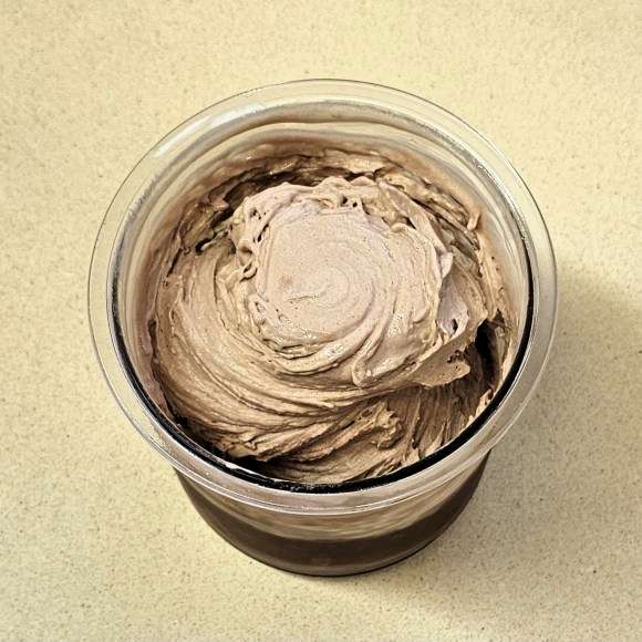 מתכון לגלידת חלבון סניקרס NINJA CREAMI