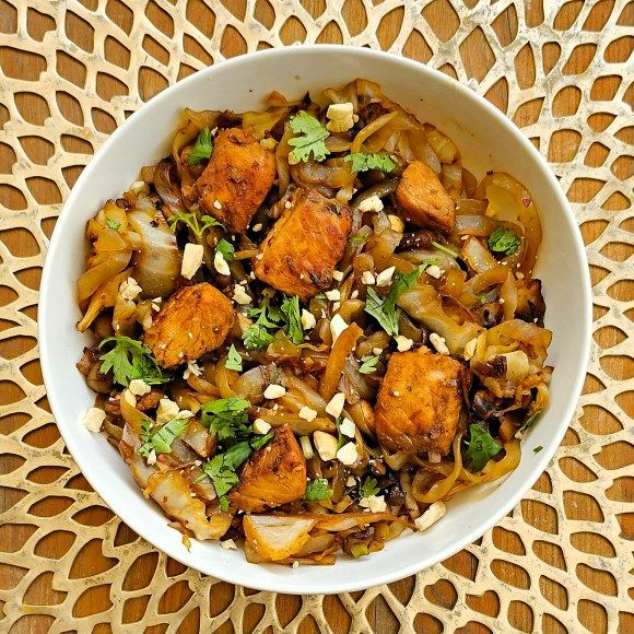 מתכון למוקפץ סלמון נודלס