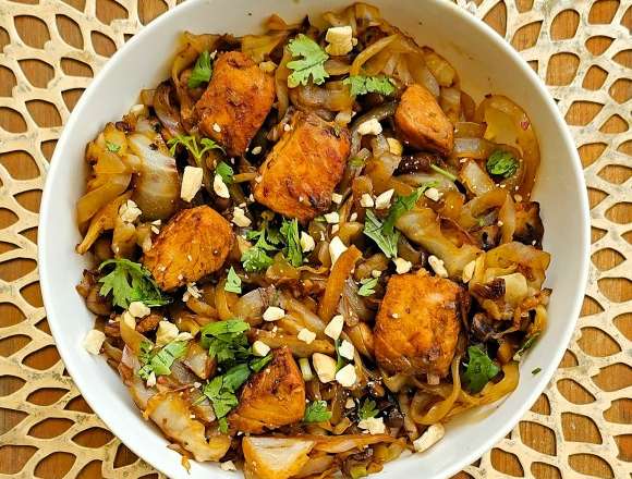 מתכון למוקפץ סלמון נודלס